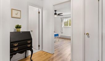 62 Whitman Ln, Albrightsville, PA 18210