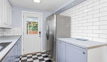 112 Edgewood Blvd, Cranston, RI 02905