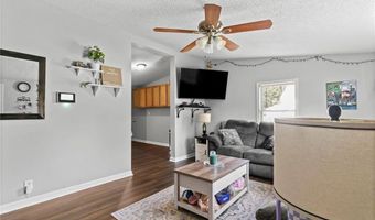 428 W Cross St, Austin, IN 47102