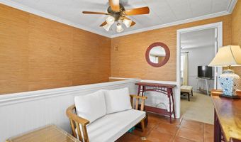 2684 LAKEVIEW Cir, Alford, FL 32420