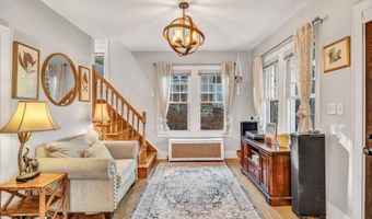 152 Lake St, Auburn, ME 04210