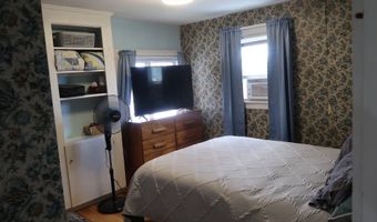 4 Amherst St, Augusta, ME 04330