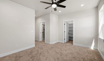 4051 SADDLEBACK Ln, Cheyenne, WY 82001