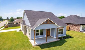 801 Avondale Dr, Alma, AR 72921