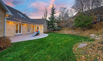 302 SUMMERMEADOW Cir, Bountiful, UT 84010