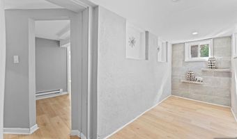 19 Sanford Ave, Belleville, NJ 07109