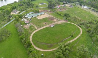 802 QUEEN ANN Rd, Amsterdam, NY 12010