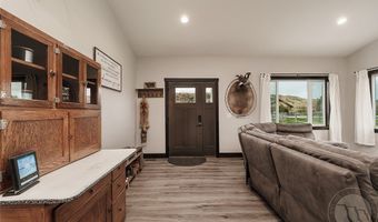19 Star Haven Dr, Absarokee, MT 59001