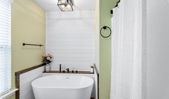 102 Lochenshire Pl, Belton, SC 29627