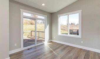 529 Meadows Ct, Polk City, IA 50226
