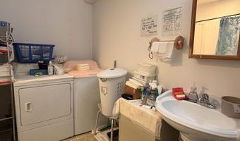 285 Flower St, Anchorage, AK 99508