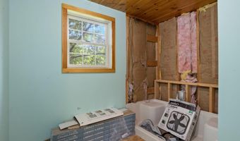 30 Cogliandro Dr, Acton, ME 04001
