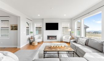 17786 W 86th Ln, Arvada, CO 80007