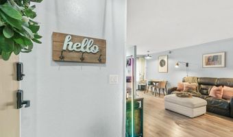 7504 Parkway Dr 100, La Mesa, CA 91942