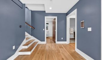 1980 Hillside Dr, Columbus, OH 43221