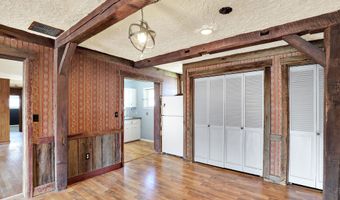122 Edgewood Dr, Bedford, IN 47421