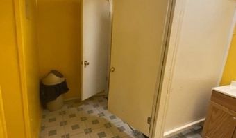 608 2322 Center Iris Street Ave, Carlsbad, NM 88220