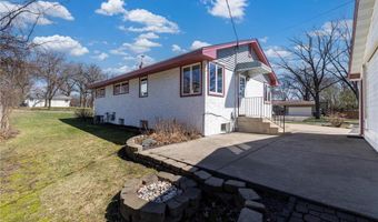 819 9th Ave, Anoka, MN 55303
