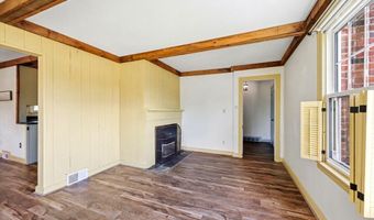 115 Poplar St, Agawam, MA 01030