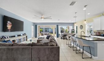 7117 ESTERO Ct, Apollo Beach, FL 33572
