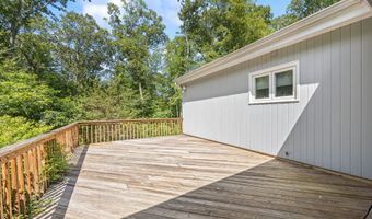 74 Woods Rd, Bethany, CT 06524