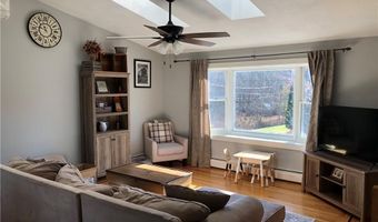 70 Mohawk St, Cumberland, RI 02864