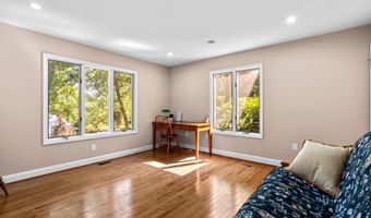 16112 BARNESVILLE Rd, Boyds, MD 20841
