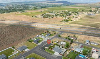20702 E Berry Dr, Benton City, WA 99320