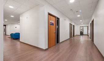 900 Sarah St Unit 122, Airville, PA 15203
