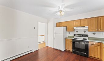 26 Harbor Ridge Rd, Danbury, CT 06811