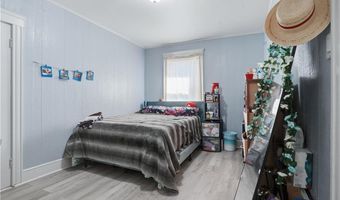 872 Lonsdale Ave, Central Falls, RI 02863