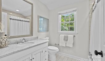 1811 Manor Mill Rd, Charlotte, NC 28226