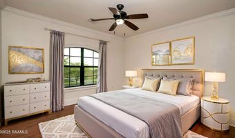 9324 Forest Rd, Abbeville, LA 70510