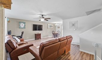 1028 7th St NW, Altoona, IA 50009