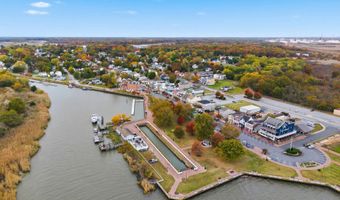 107 CLINTON St, Delaware City, DE 19706