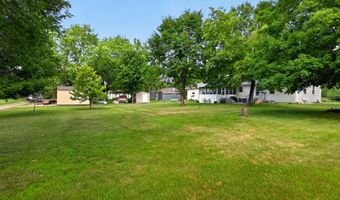 1424 Ash St, Alexandria, MN 56308