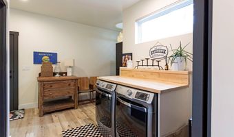 14833 Sunburst Dr, Bigfork, MT 59911