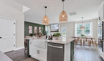 106 Fontana Lake Rd, Aberdeen, NC 28315