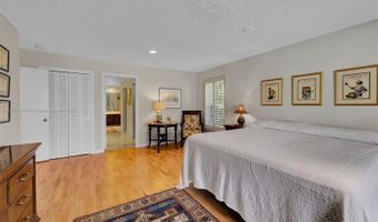 444 Glenbrook Dr, Atlantis, FL 33462