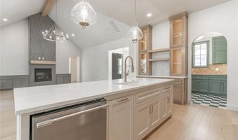 12975 Stagecoach Trl, Arcadia, OK 73007