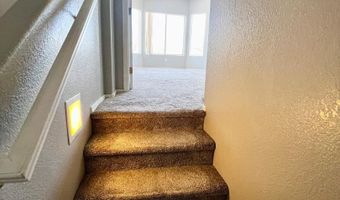 1631 N Garrett Dr, Chandler, AZ 85225