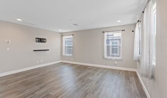 10058 Matter Overlook Dr, Las Vegas, NV 89178