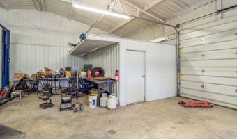 75 Walnut N Trl, McAlester, OK 74501