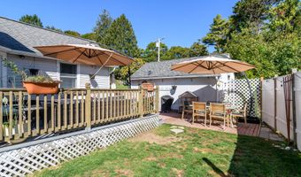 44 Cotuit Rd, Bourne, MA 02532