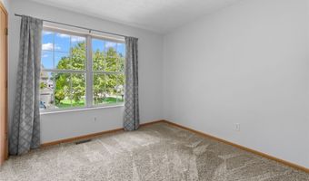 1097 Pebble Brook Dr, Columbus, OH 43240