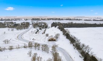 379501 N SHORE Dr, Aberdeen, SD 57401