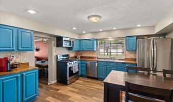 2 W STEELE St, Orlando, FL 32804