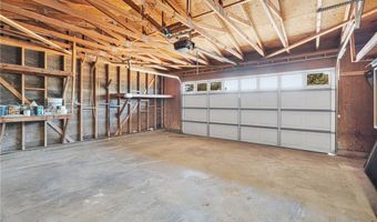 15530 Dakota Rd, Apple Valley, CA 92307