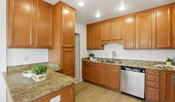 6121 Cumberland St, San Diego, CA 92139