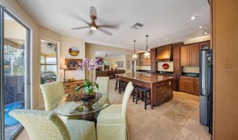 676 OAK HOLLOW Way, Altamonte Springs, FL 32714